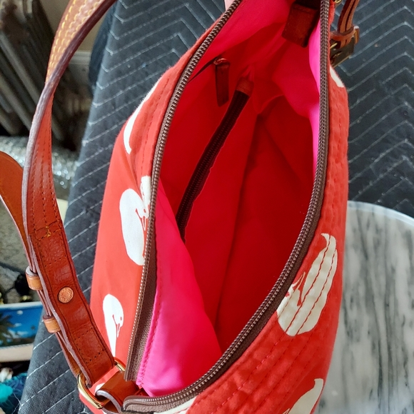 Dooney & Bourke Ducky - Picture 17 of 17